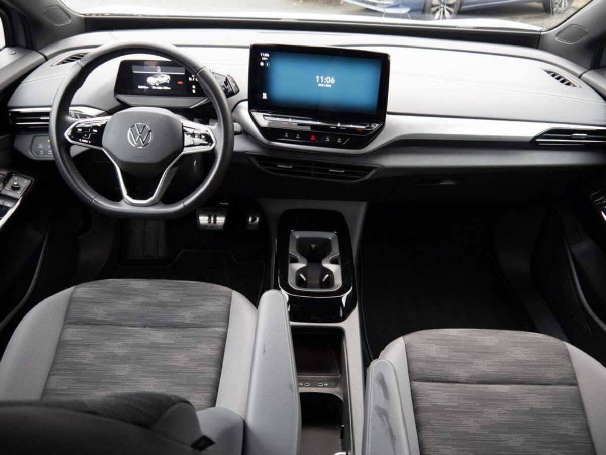 Volkswagen ID.5 Pro Performance Navi R-Kamera AHK Infot. Paket - Image 5